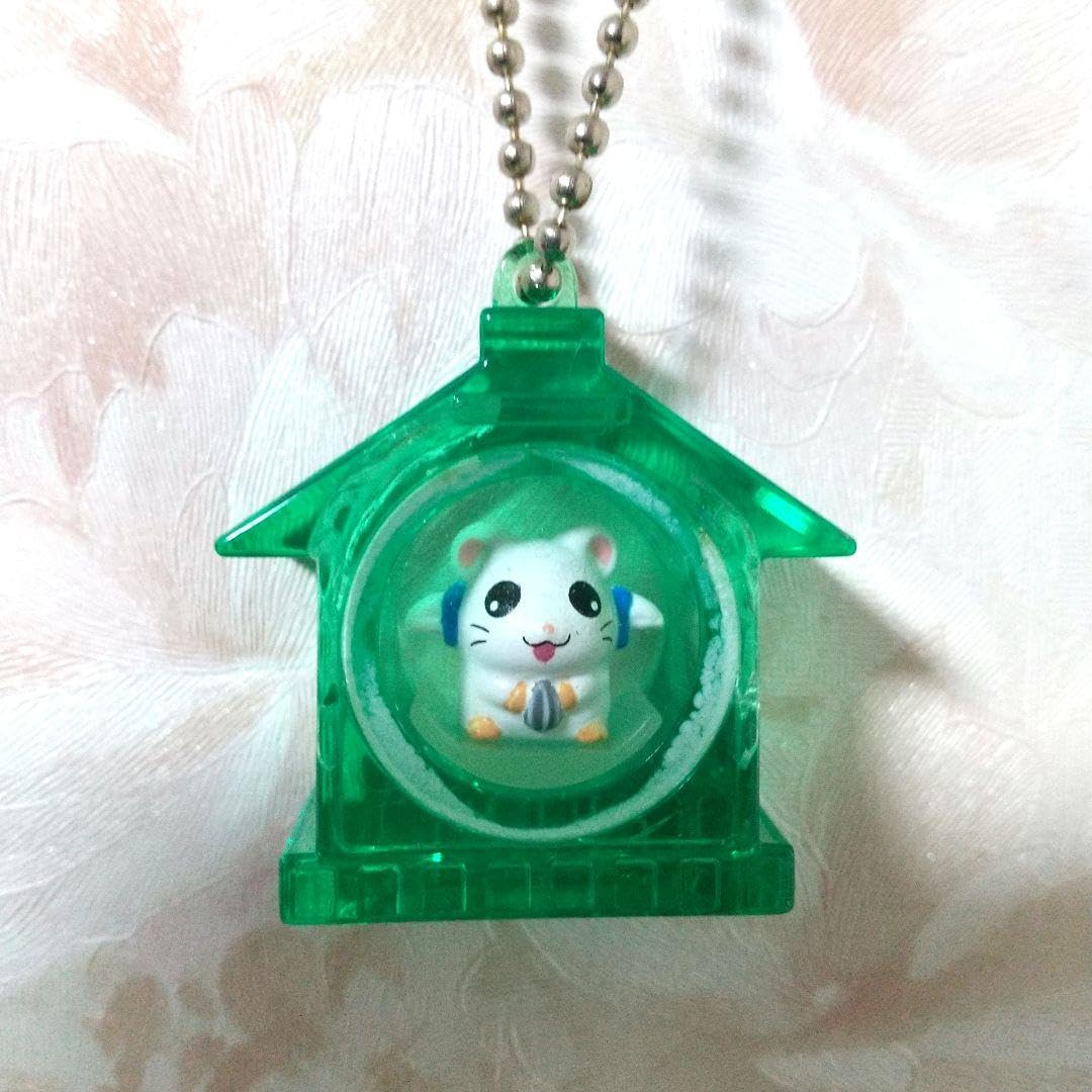 とっとこハム太郎 ちびキャラ＆まめバッチ ストラップ リボンちゃん Amazon.co.jp: リボンちゃん とっとこハム太郎 キーホルダー : おもちゃ